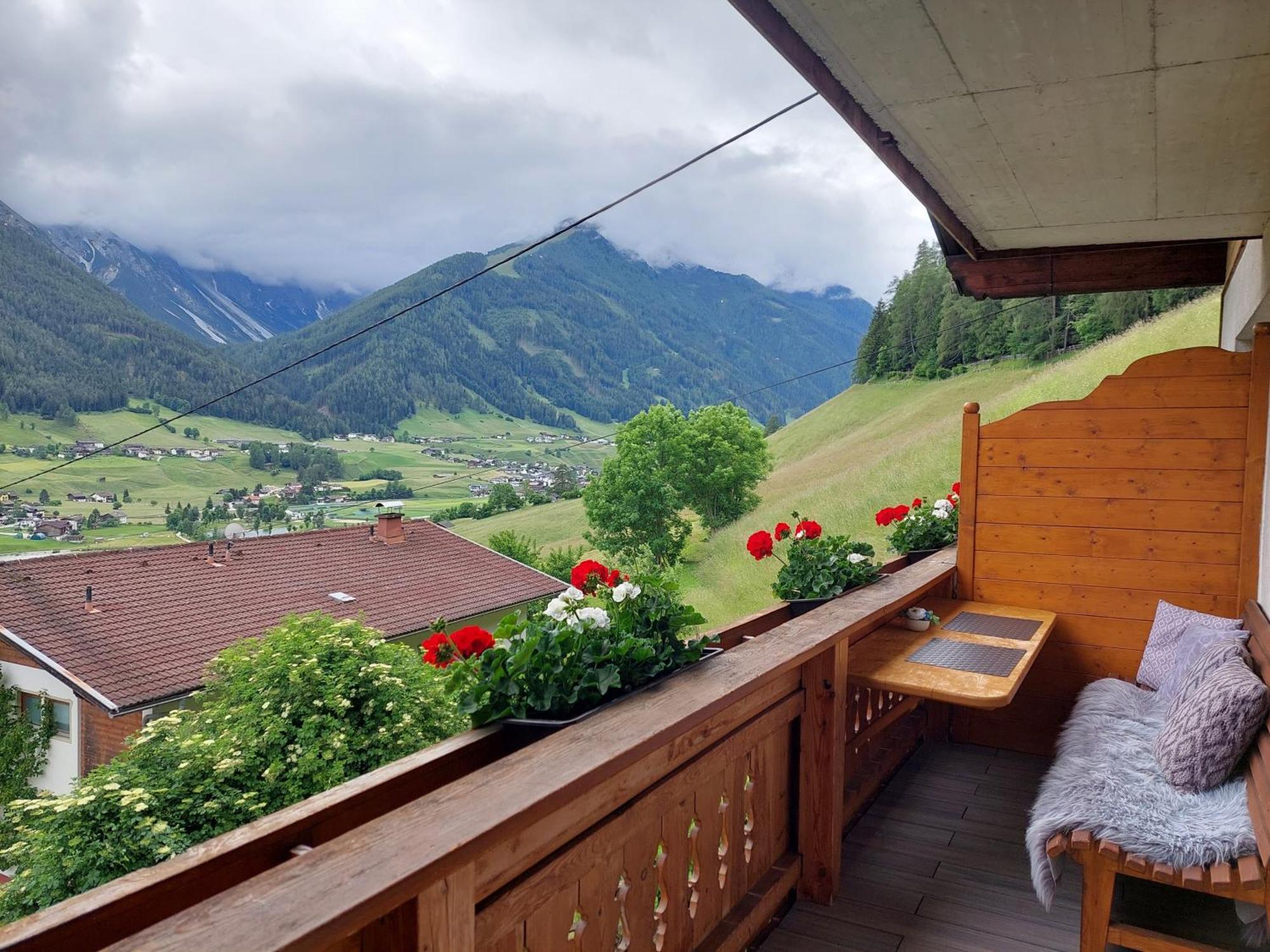 Pension Riese Neustift im Stubaital Exterior foto